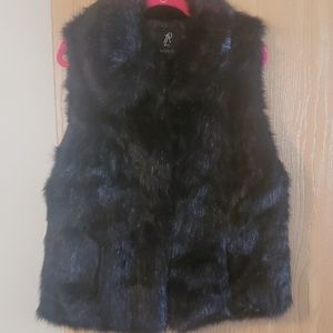Like new Racel Zoe Faux Fur Vest
